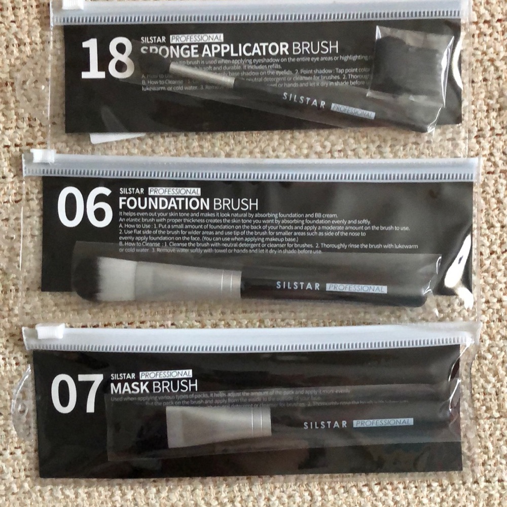 NWT Silstar PROFESSIONAL Brush Bundle